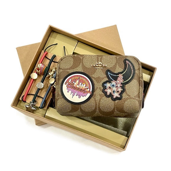 COACH Mini Boxy Cosmetic Case & Hair Ties Boxed Gift Set NWT NIB - Picture 2 of 14